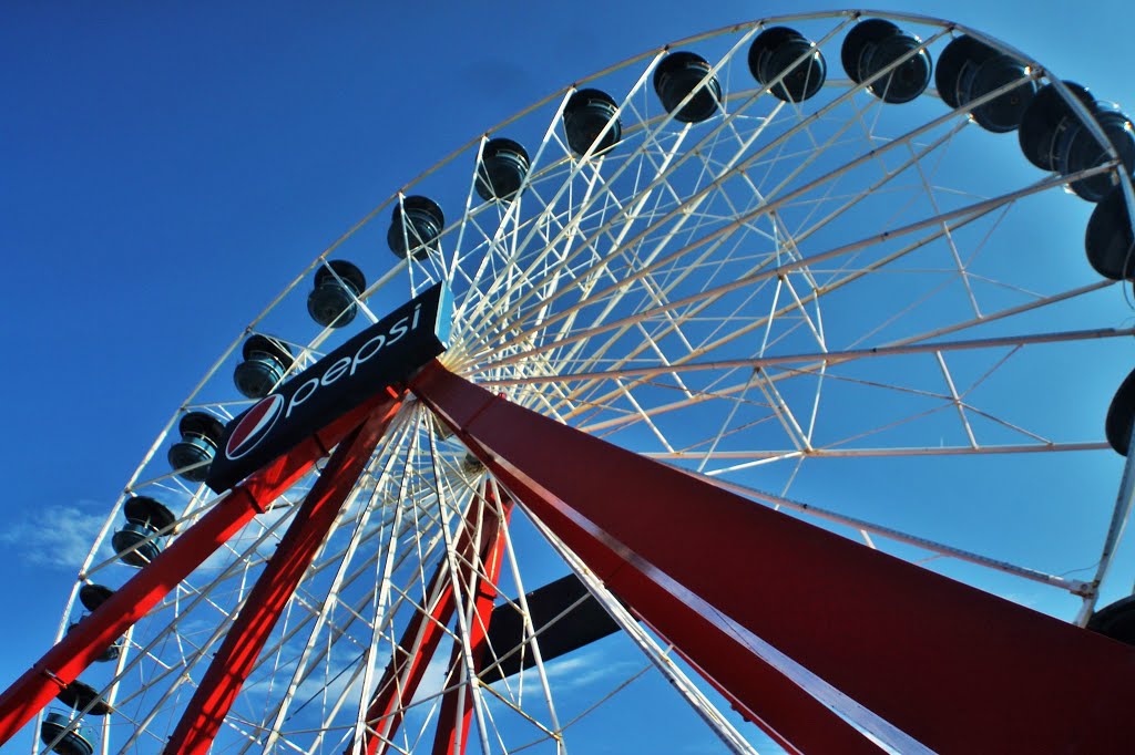 Ocean City, MD, USA by Addison Likins