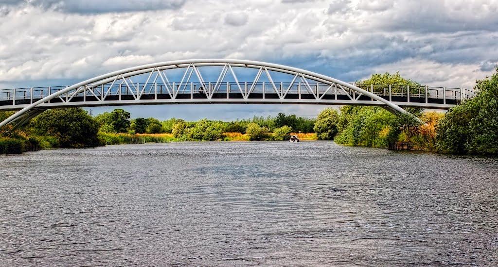 Long Horse Bridge, Shardlow by Free Wheels