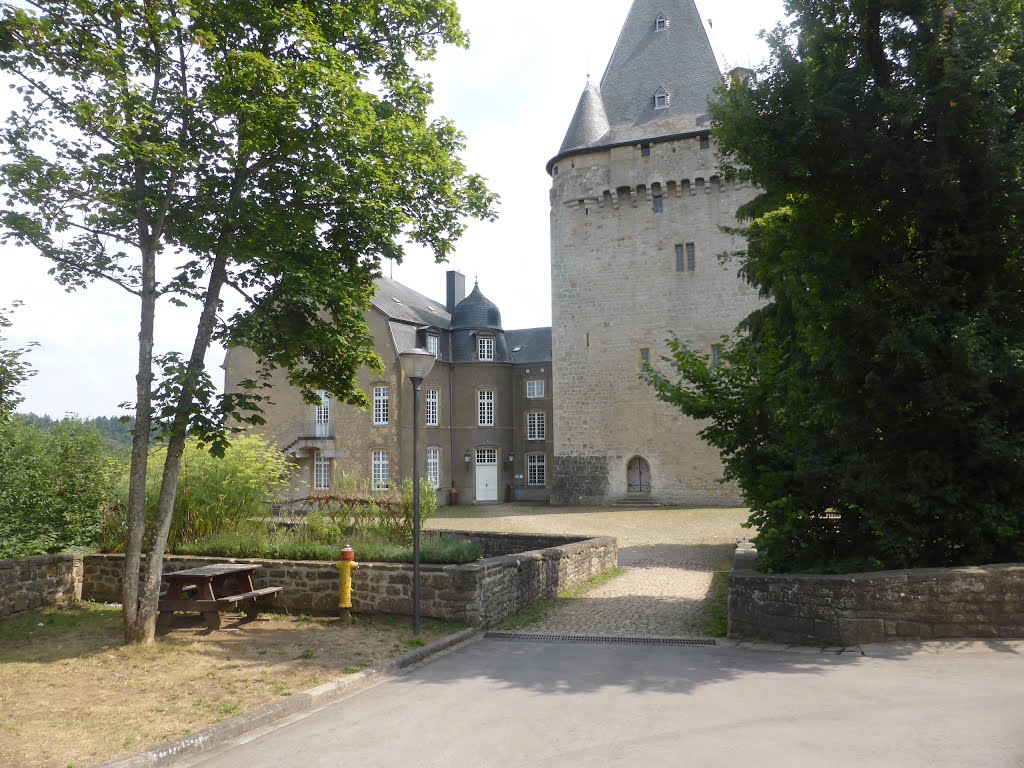 Hollenfels, Luxembourg by Nikos Sarantakos