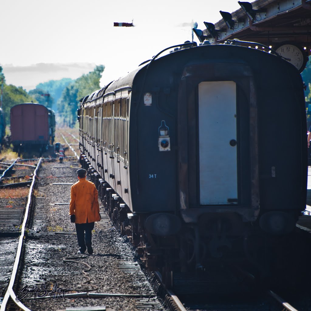 Minehead, quiet Saturday morning by Bakos ART