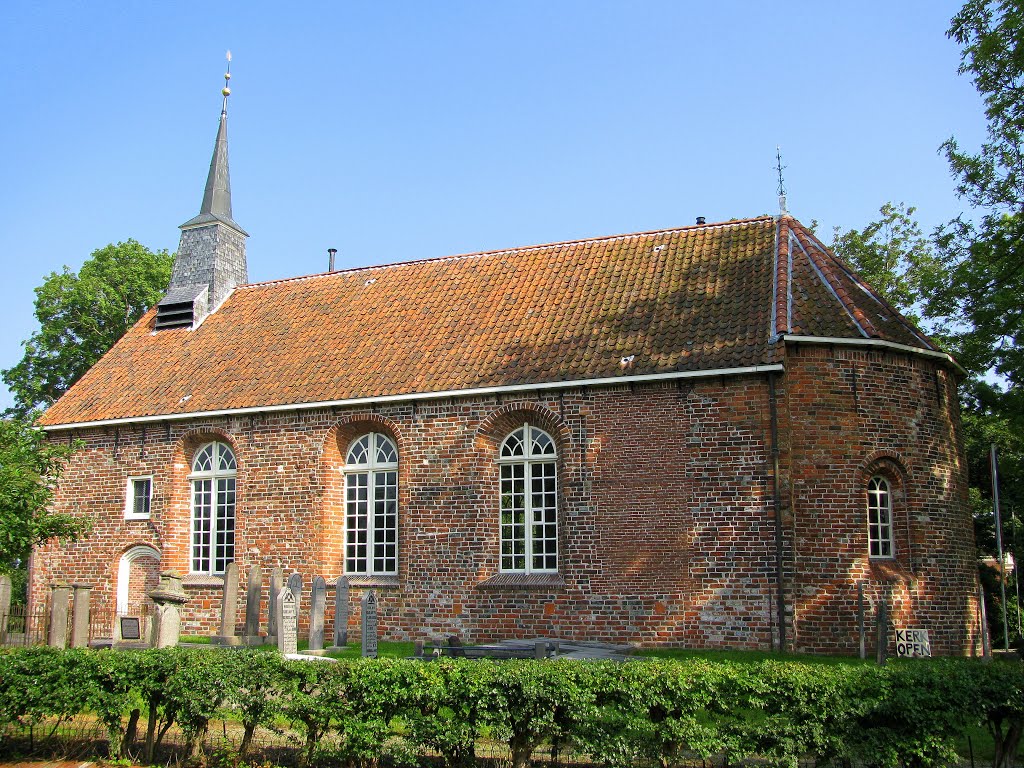 Mariakerk in Oosterwijtwerd by Oomke Wiltjer