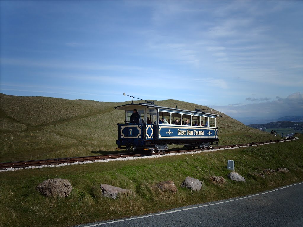 Great Orme tramway - Llandudno by heniog1