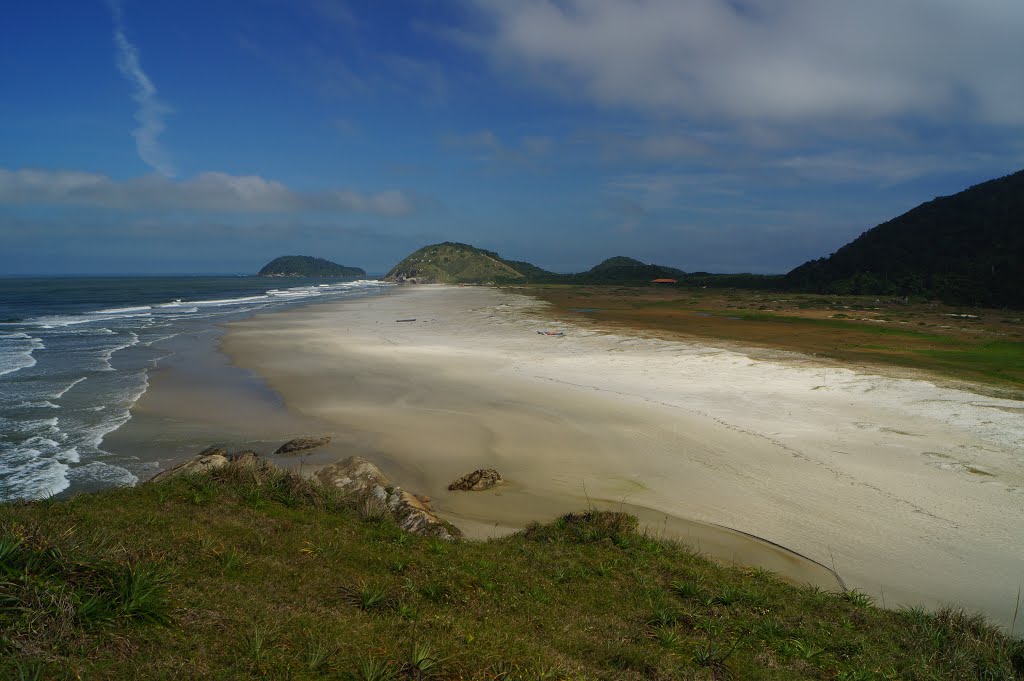 Mar de Fora - Ilha do Mel - PR by Andre Pimentel