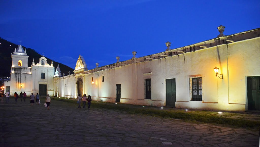 Convento de San Bernardo by Luis Osvaldo Klug