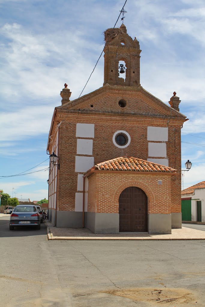 Ermita en Rasueros by RA Melgar