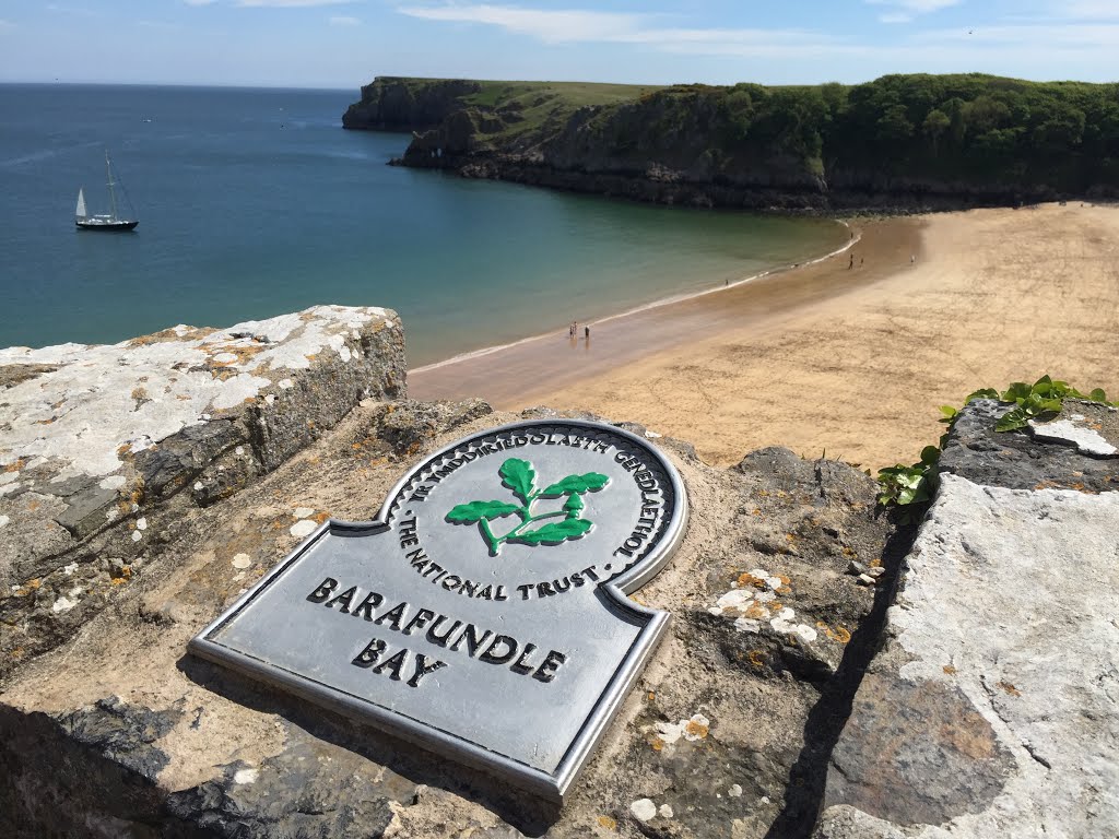 Stackpole SA71, UK by Mike Hudson