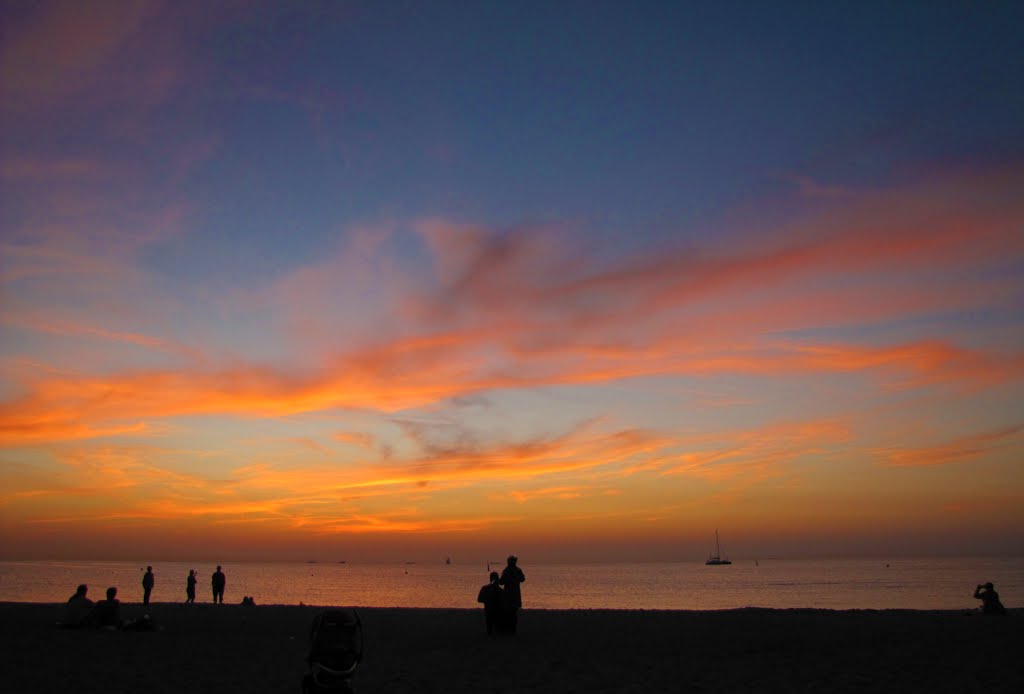 Ostsee bei Abenddämmerung by Patrick Berthold