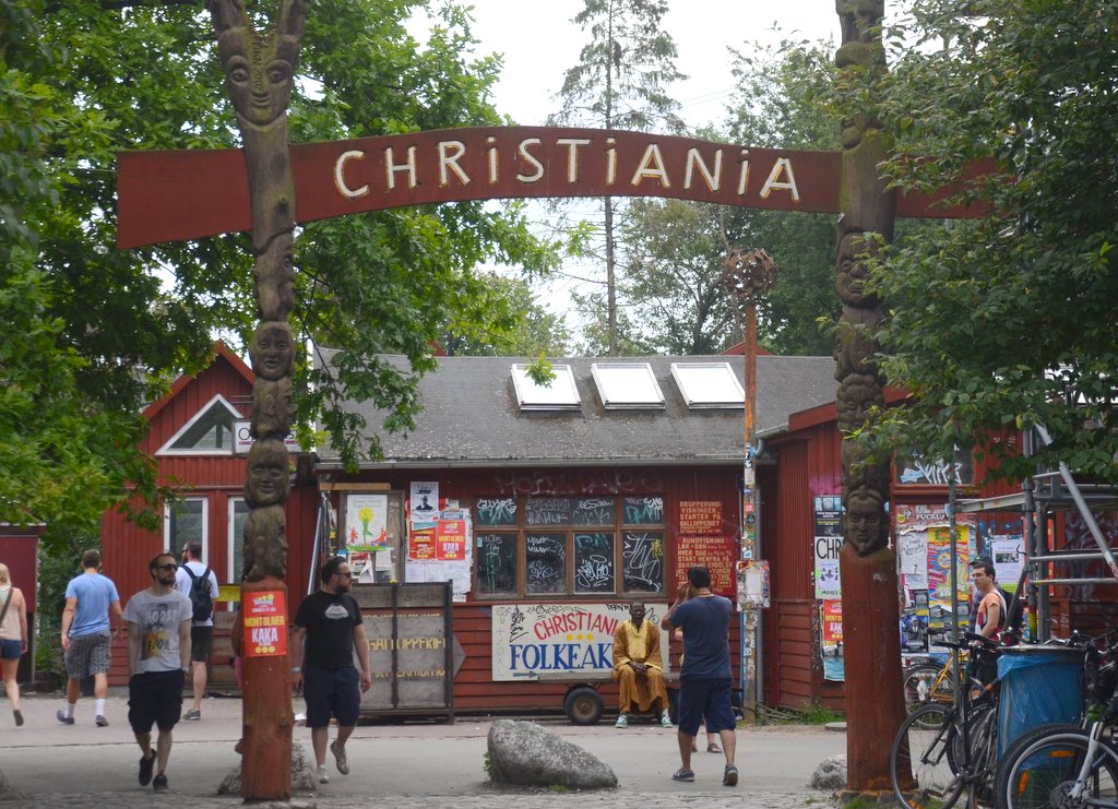 Welcome to free state of Christiana by Mimmo Feminò