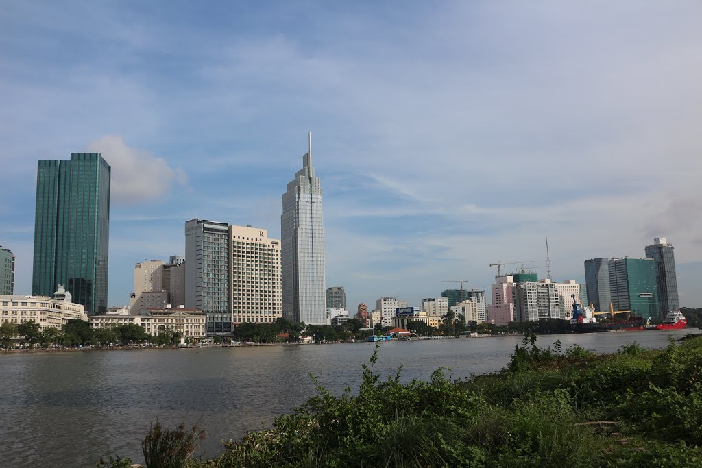 Thủ Thiêm, Quận 2, Hồ Chí Minh, Vietnam by Bảo Cung Đỗ