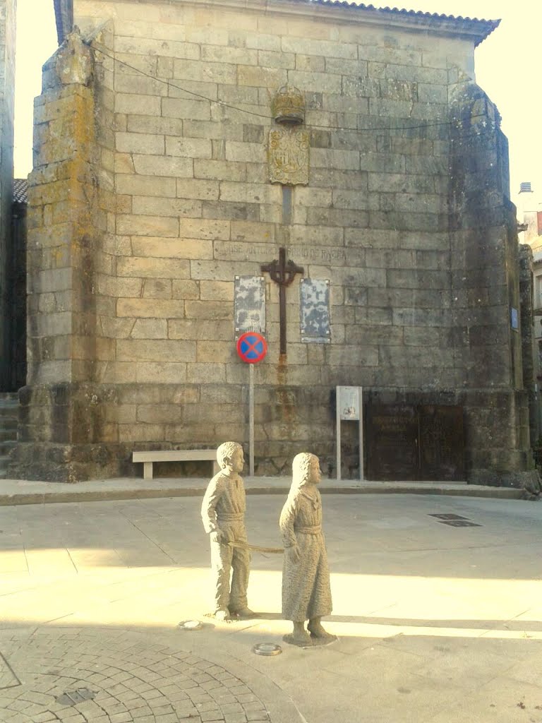 Iglesia de Santa Mª. del Puerto (Vieja), Marín, Pontevedra by Marcos Prieto García