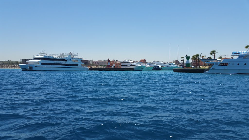 Qesm Hurghada, Red Sea Governorate, Egypt by sherif abdelfahim