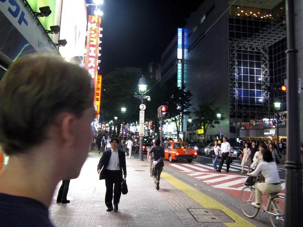 Tokyo nightlife by BryanM63