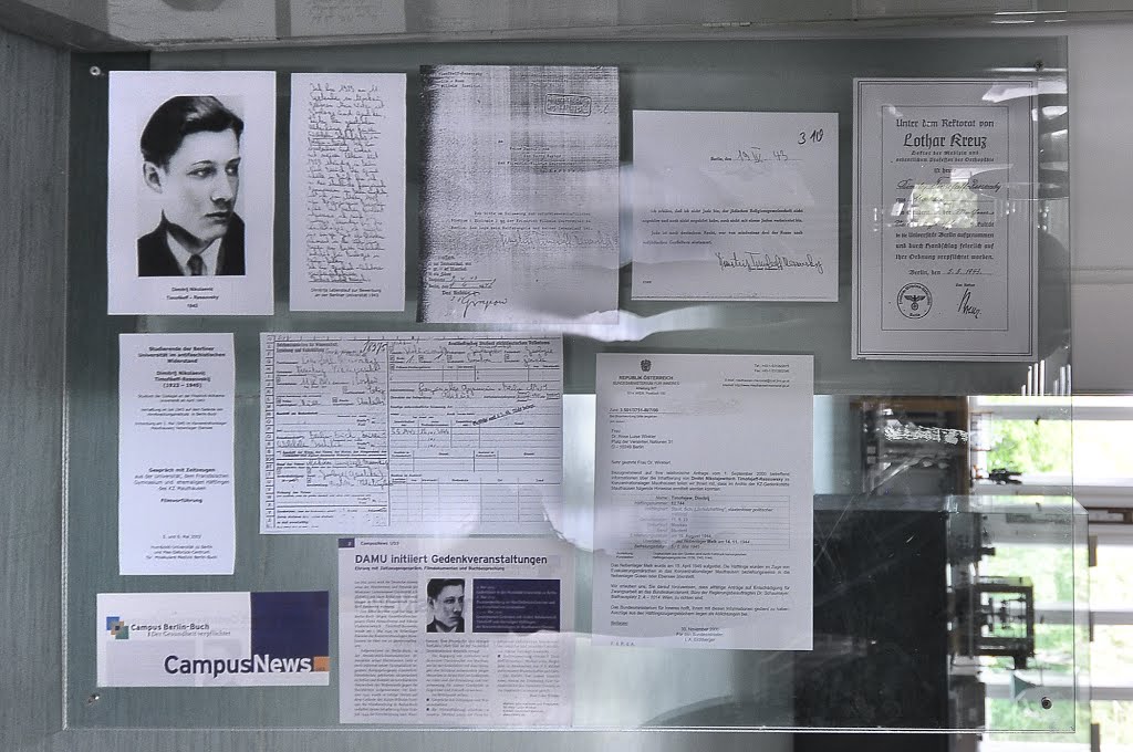 Information poster about Dmitry Timofeev-Resovsky in museum of the History of Science in the biomedical Campus Berlin-Buch by IPAAT