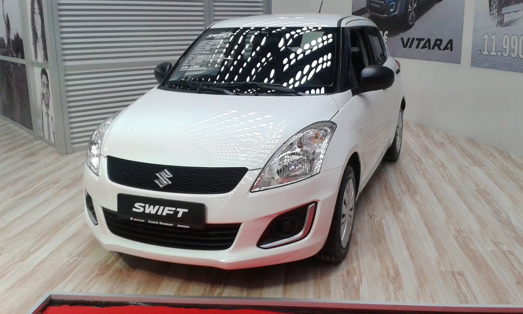 Suzuki Swift - Sajam automobila Beograd 2015 - Belgrade International Motor Show 2015 by MB Zvornik