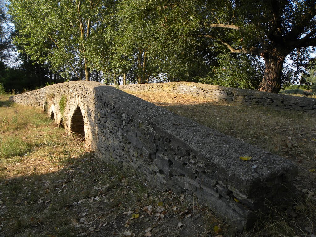 Leles - Bridge St. Gotthard is a Gothic monument coming of 14th century /Leles - Most svätého Gottharda je gotická pamiatka pochádzajúca zo 14. storočia by Milan Škovran