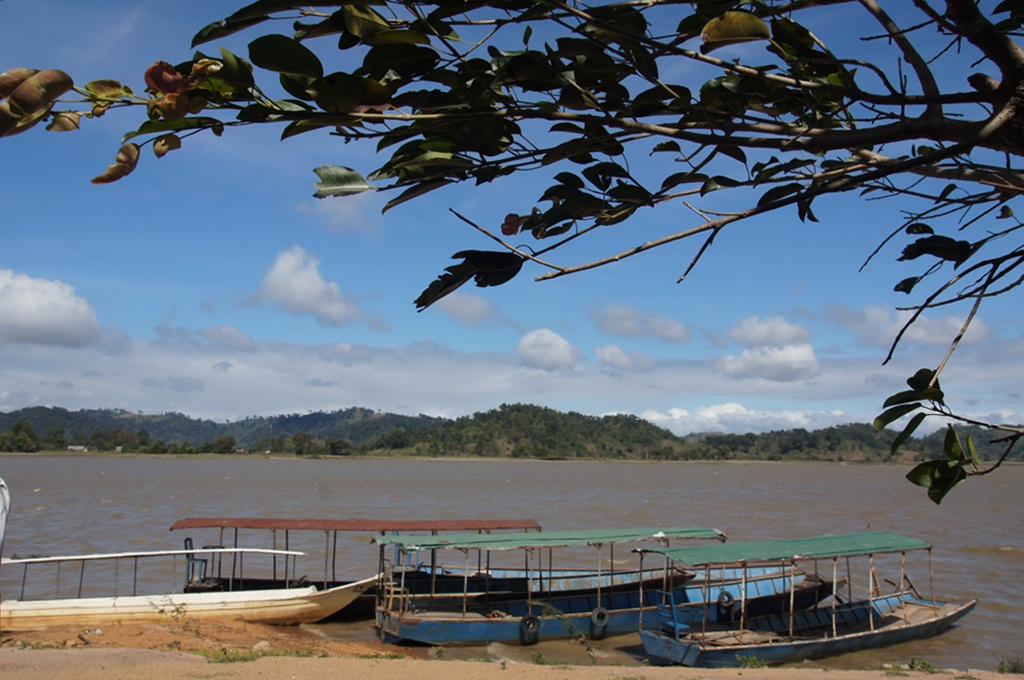 Yang Tao, Lăk, Đắk Lắk, Vietnam by Hoang Viet Quan