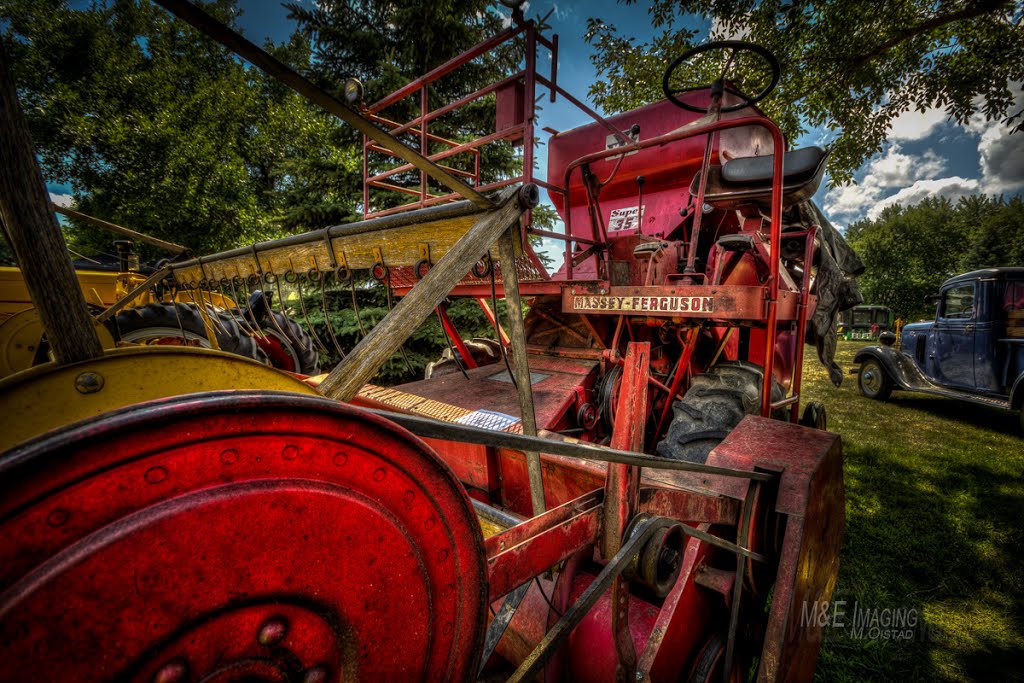 Sioux, IA 51241, USA by Mike Oistad