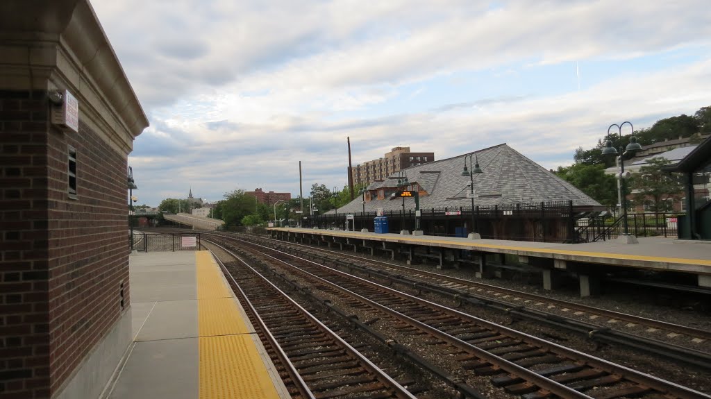 Tarrytown Station by Joe Stroppel