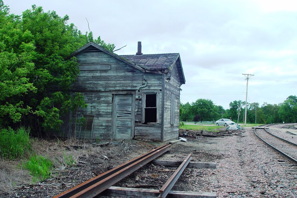 Former Illinois Central depot at Central City, Iowa by illinichip