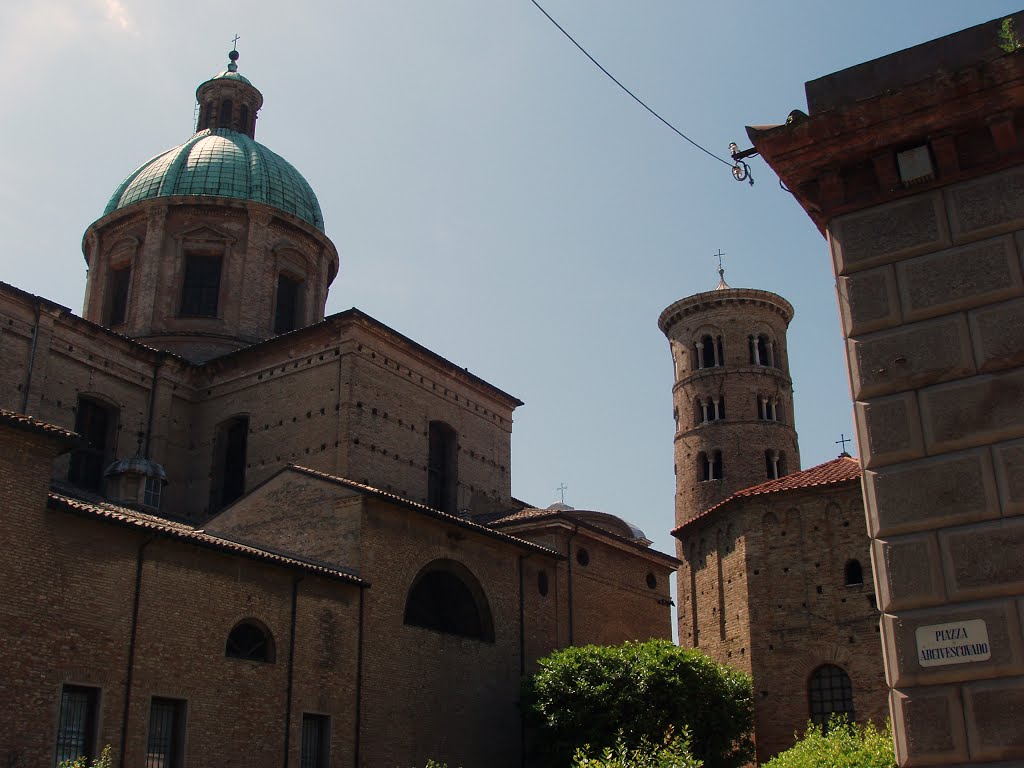 The Duomo, Ravenna, Italy by davew@tidza