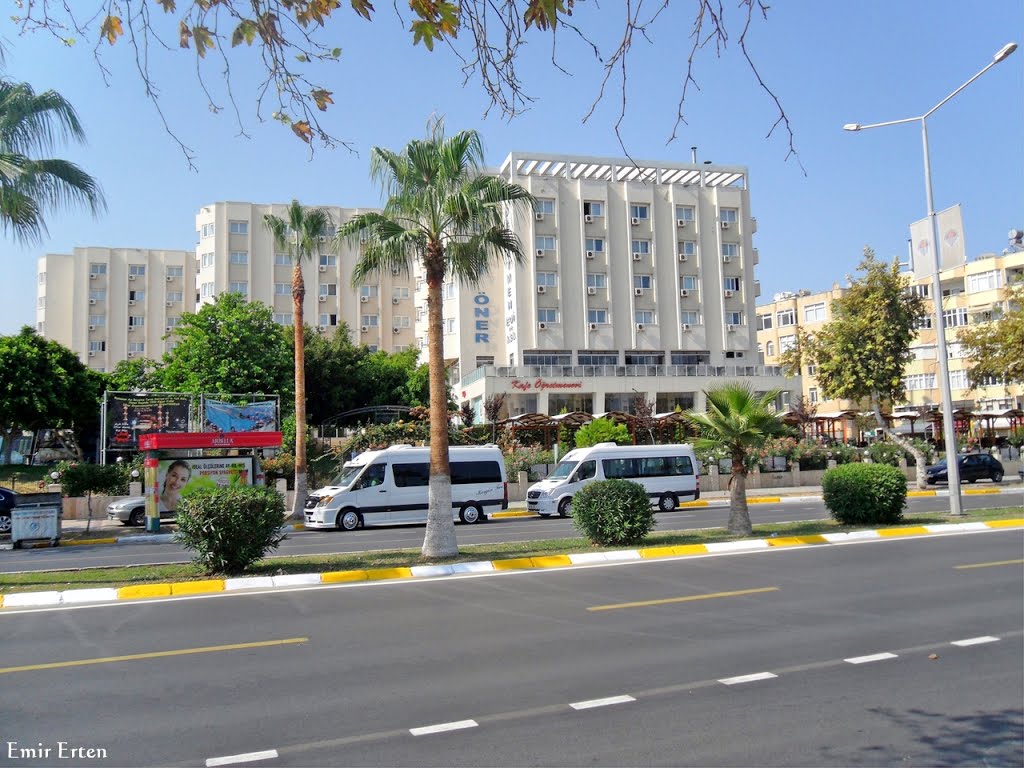 Mersin - Suphi Öner Öğretmenevi by Emir Erten