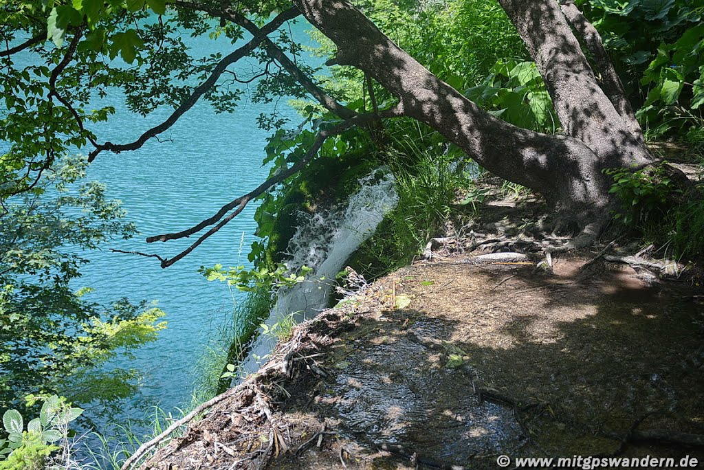 Plitvička jezera - Plitvicer Seen / Der Schatz im Silbersee - Auf Winnetous Spuren by Wandern mit GPS und …