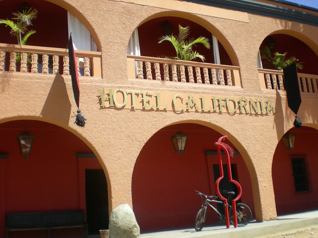 HOTEL CALIFORNIA by Don Francisco