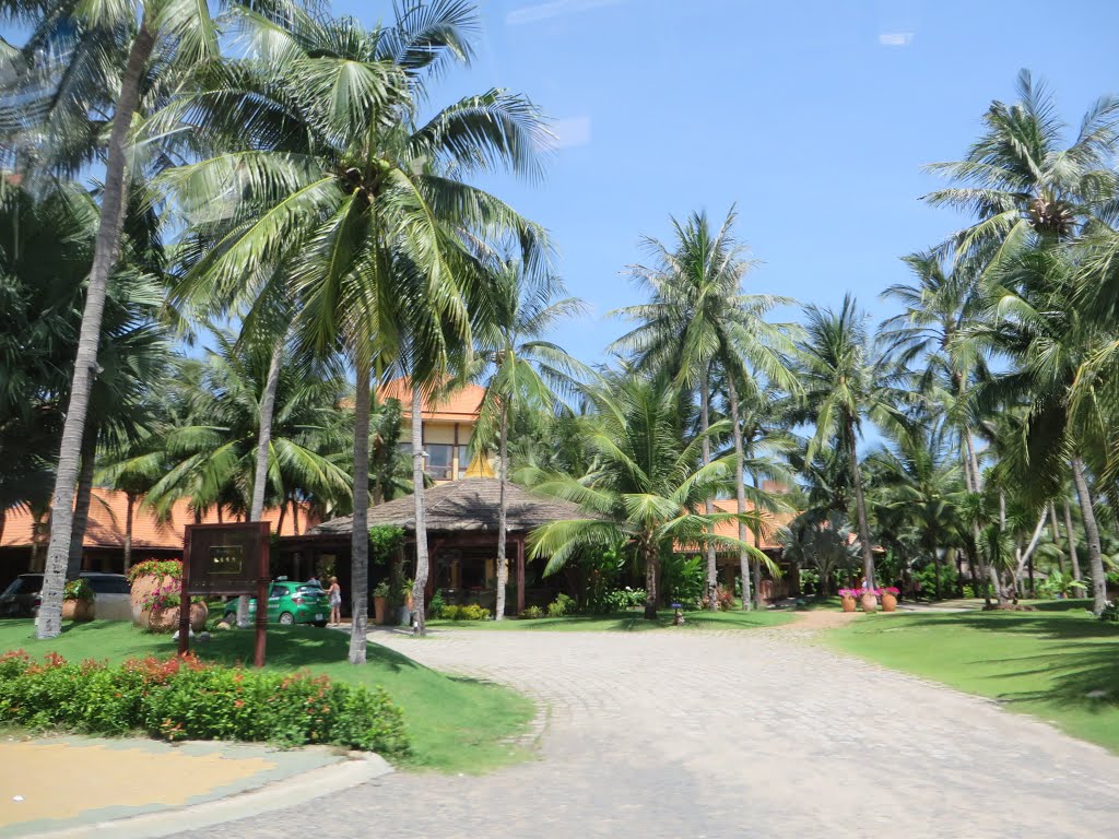 Khu phố 1, Hàm Tiến, tp. Phan Thiết, Bình Thuận, Vietnam by Dần Lê