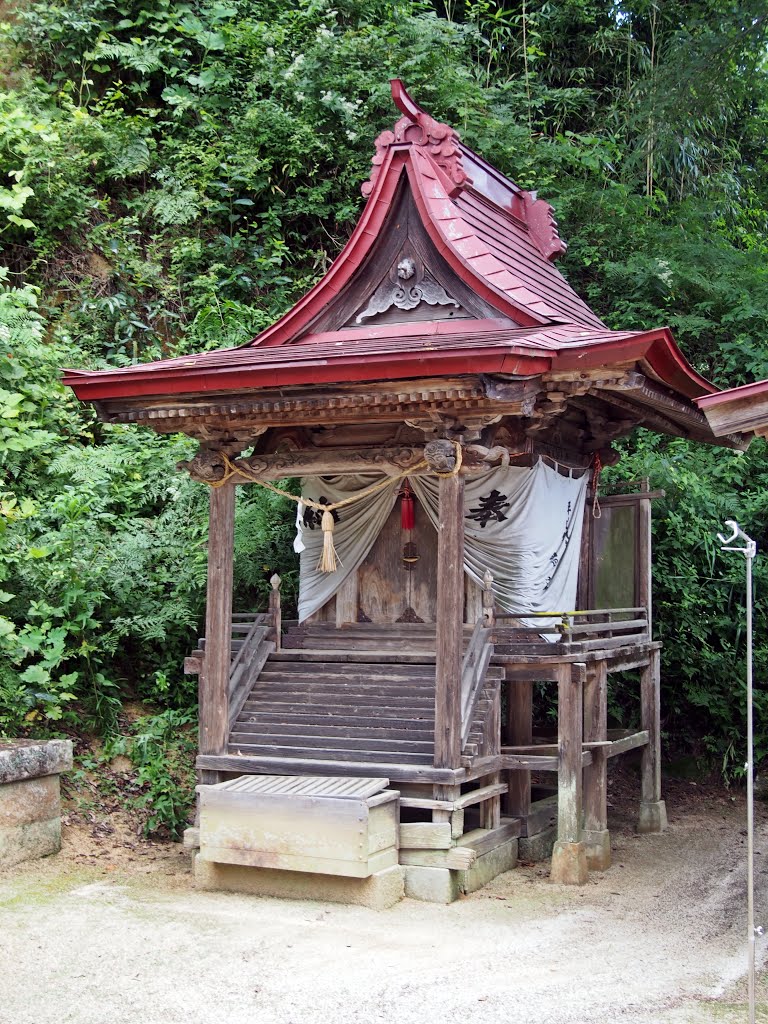 麓山神社(旧布川熊野神社御本殿)、Hayama-jinja shrine by Nachtigall Blaue