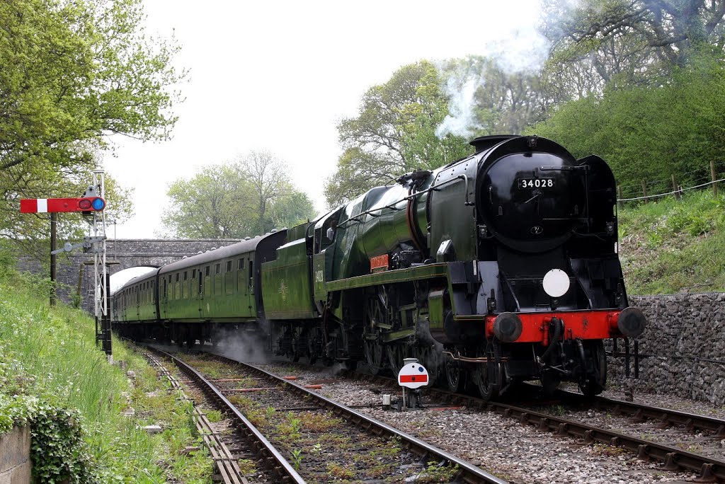 Harman's Cross - Steam Train approaches by John Hale