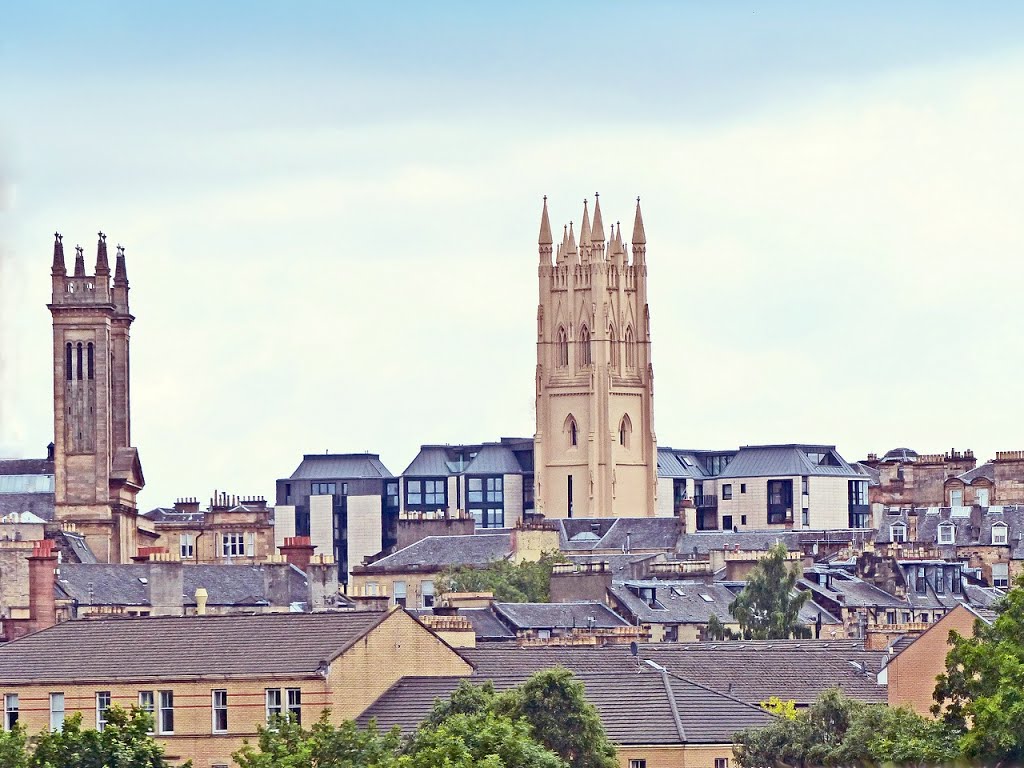 Royaume-Uni, l'Ecosse à Glasgow, Trinity College et White Tower of Park Church by Roger Narbonne