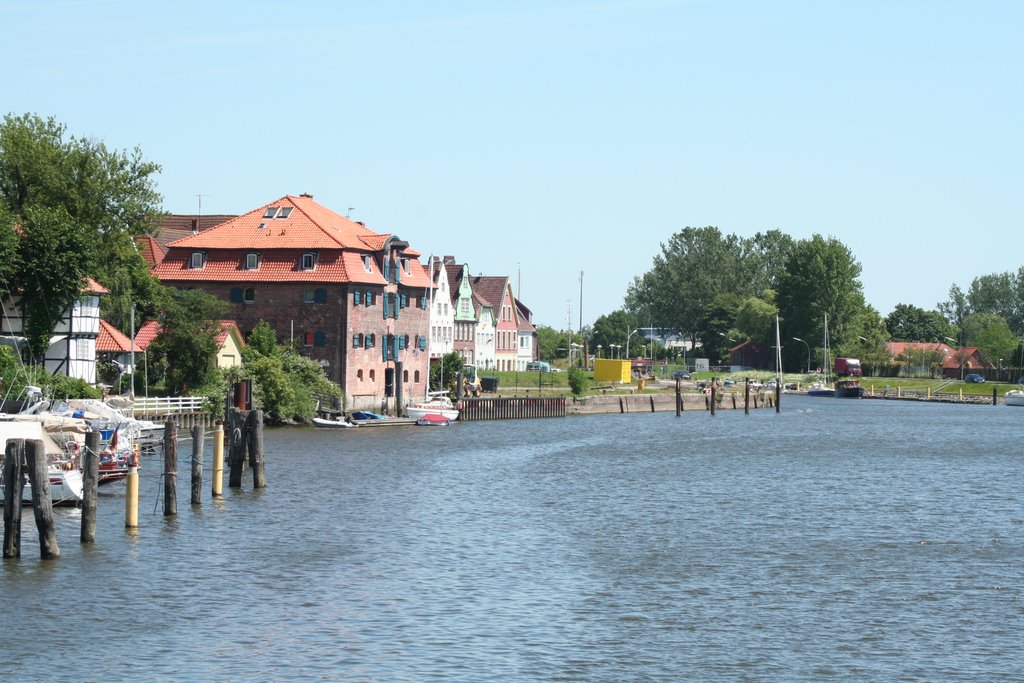 Binnenhafen Salzspeicher by Albert Pörschke