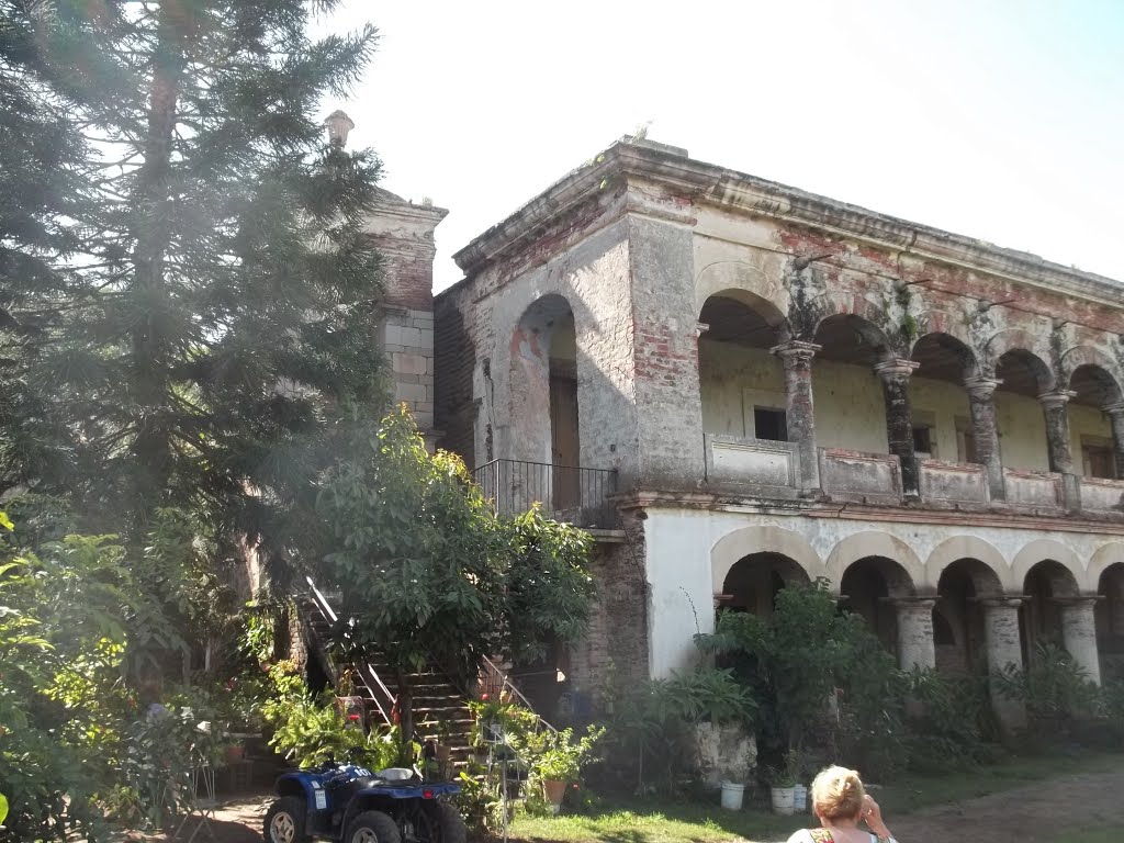 Ex Hacienda Santa María de la Huerta by Alfonso Corona