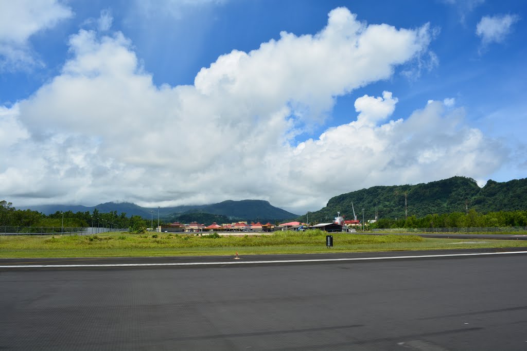 Deketik Causeway, Kolonia, Pohnpei, Federated States of Micronesia by Karleen Manuel Samue…