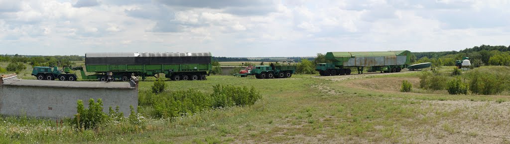 Транспортні засоби і пускова шахта / Transporting vehicles and missile silos by Маркіян К