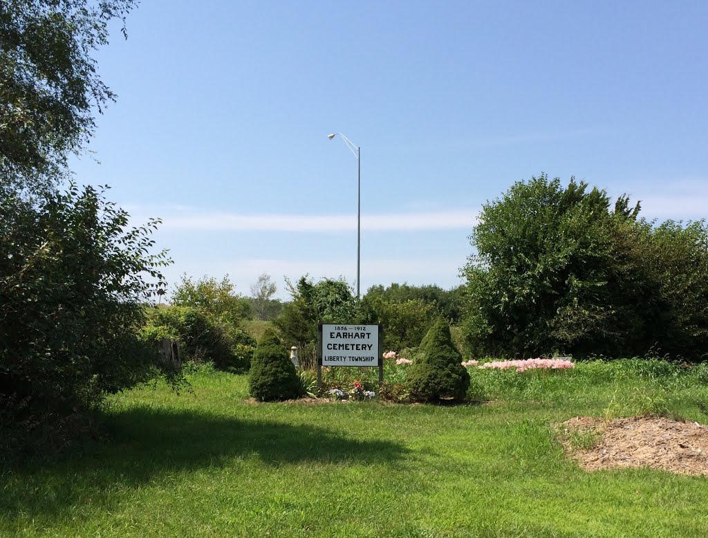 Earhart Cemetery - Liberty Township by KingHawkFan