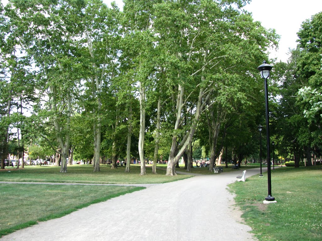 Gage Park, Hamilton, ON, Canada by Boleslaw Dworzak