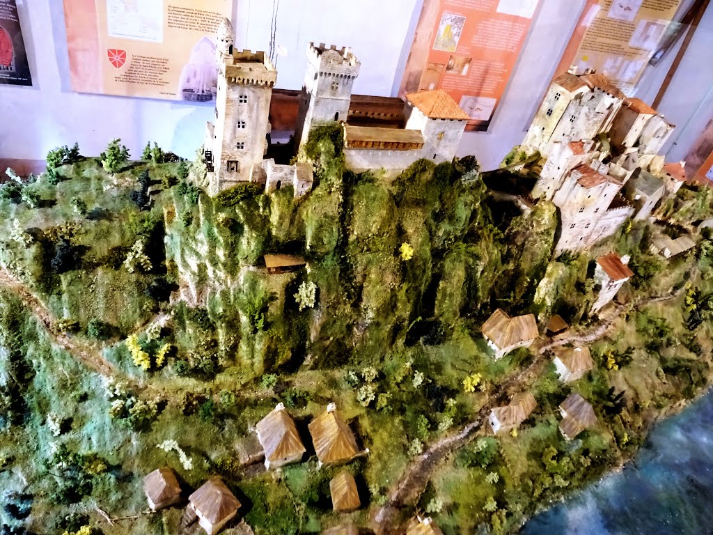 Maquette des tours de Merle by ln63