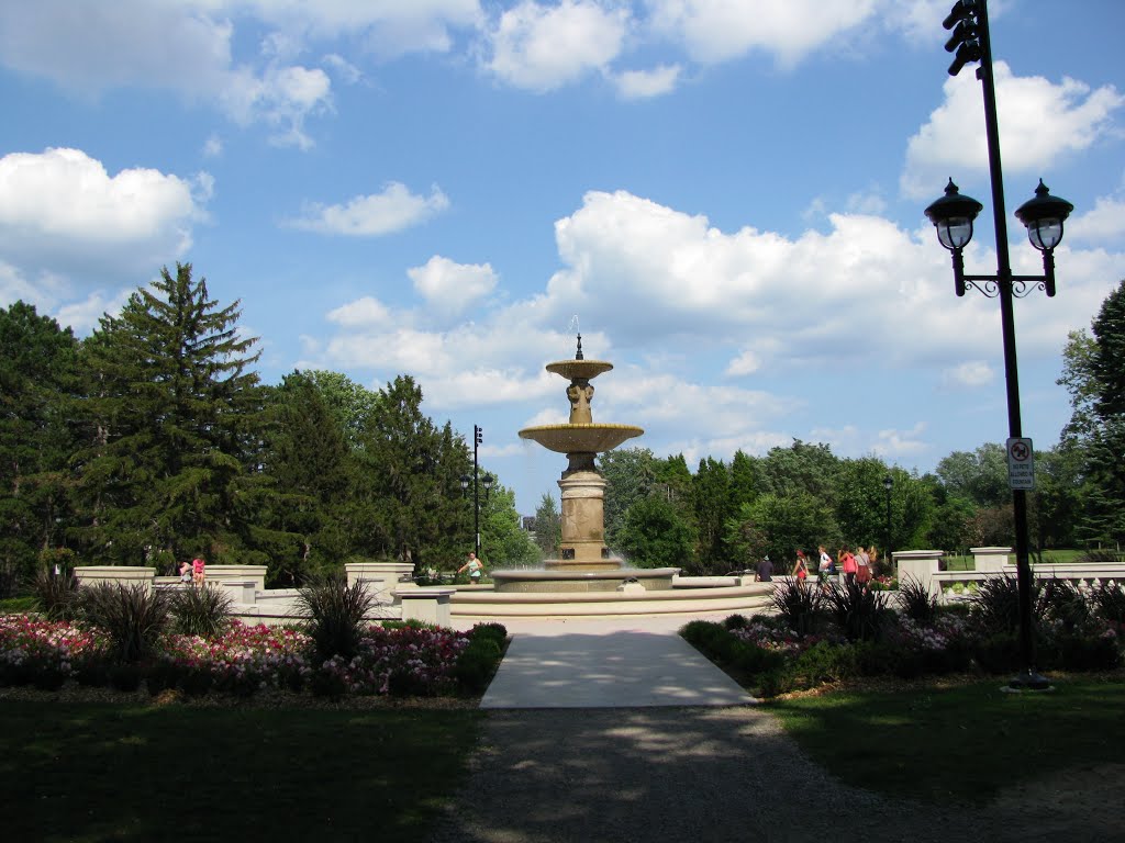 Gage Park, Hamilton, ON, Canada by Boleslaw Dworzak