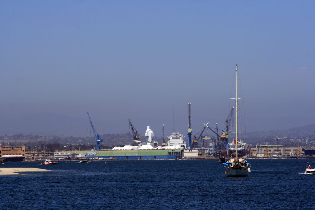 Glorietta Bay, Coronado Island by DesertRon