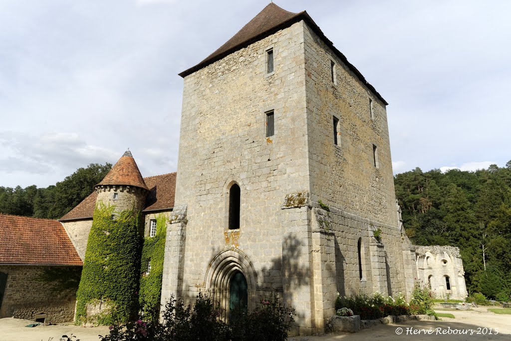 23 Peyrat-la-Nonière - Bonlieu Château Abbaye by Hervé Rebours