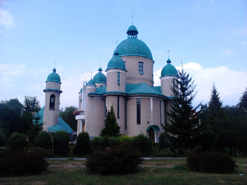 Levandivka, Lviv, Lviv Oblast, Ukraine by Yurii VO