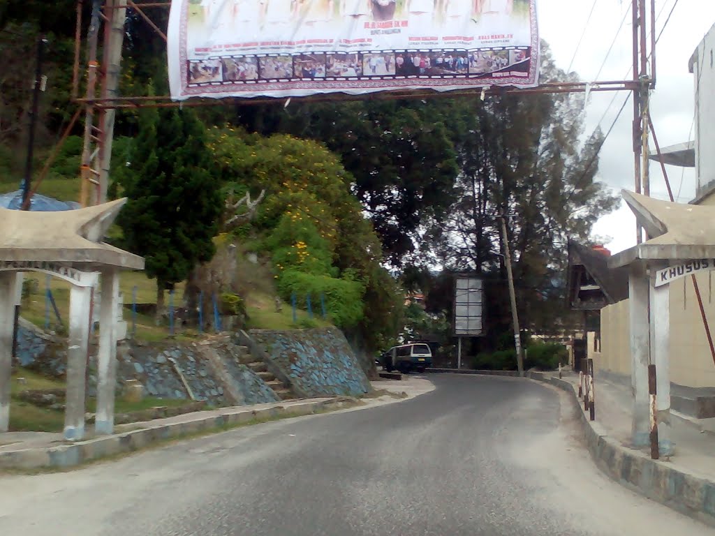 Tiga Raja, Girsang Sipangan Bolon Sub-District, Simalungun Regency, North Sumatra, Indonesia by musliono adicipta