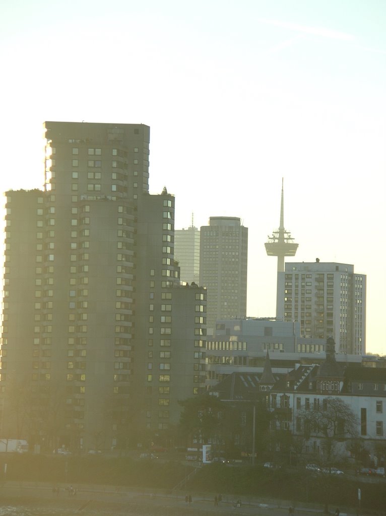 Cologne skyline by singa