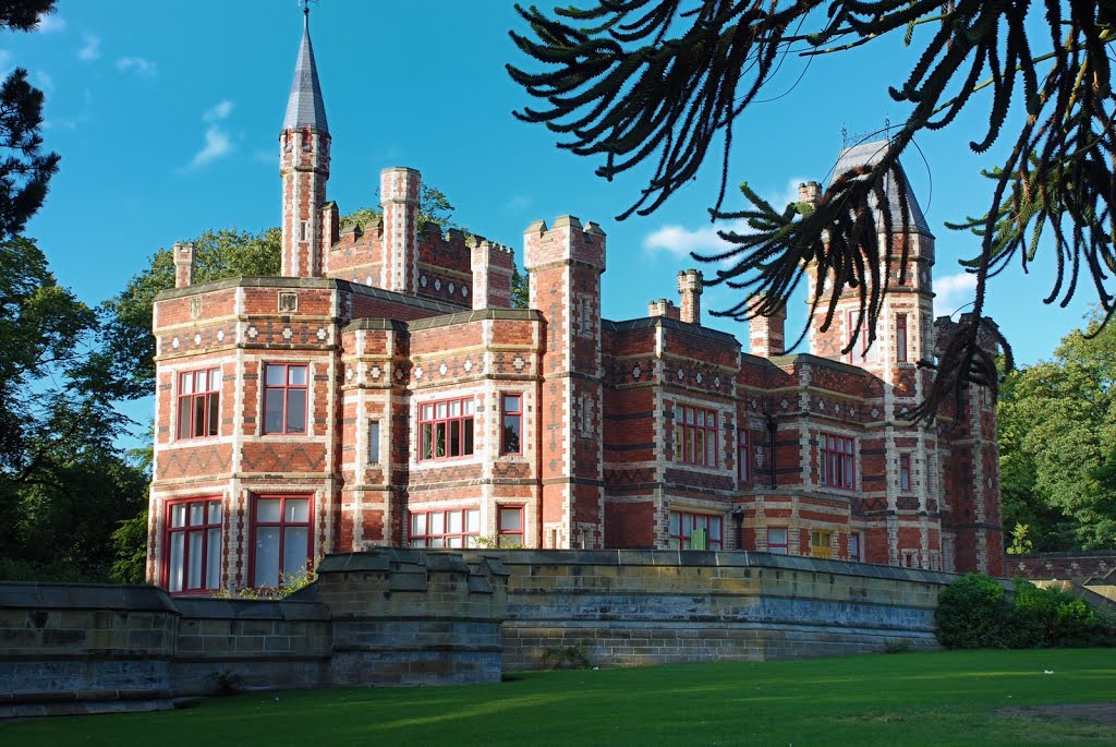 Saltwell Towers, Saltwell Park, Gateshead. by skyhigh102