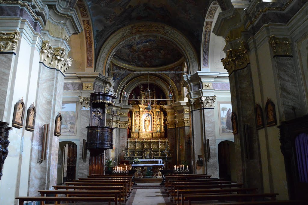 Interno di S. Maria delle Grazie by Claudio Bormolini