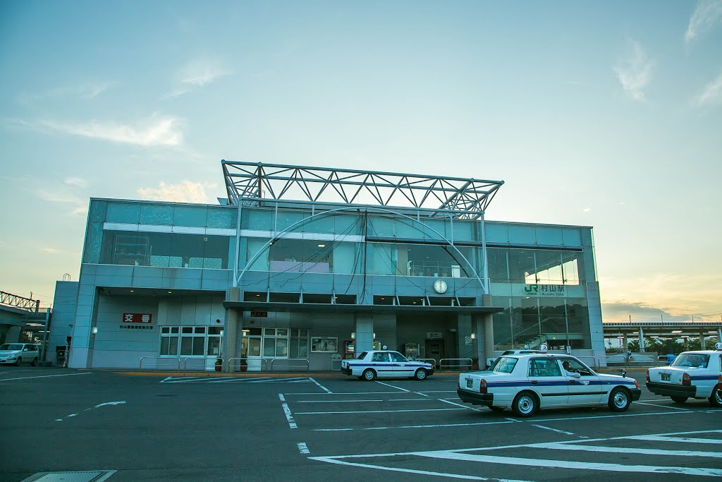 村山駅東口　JR山形線（奥羽本線）　山形県村山市 by 犬山にゃん太郎