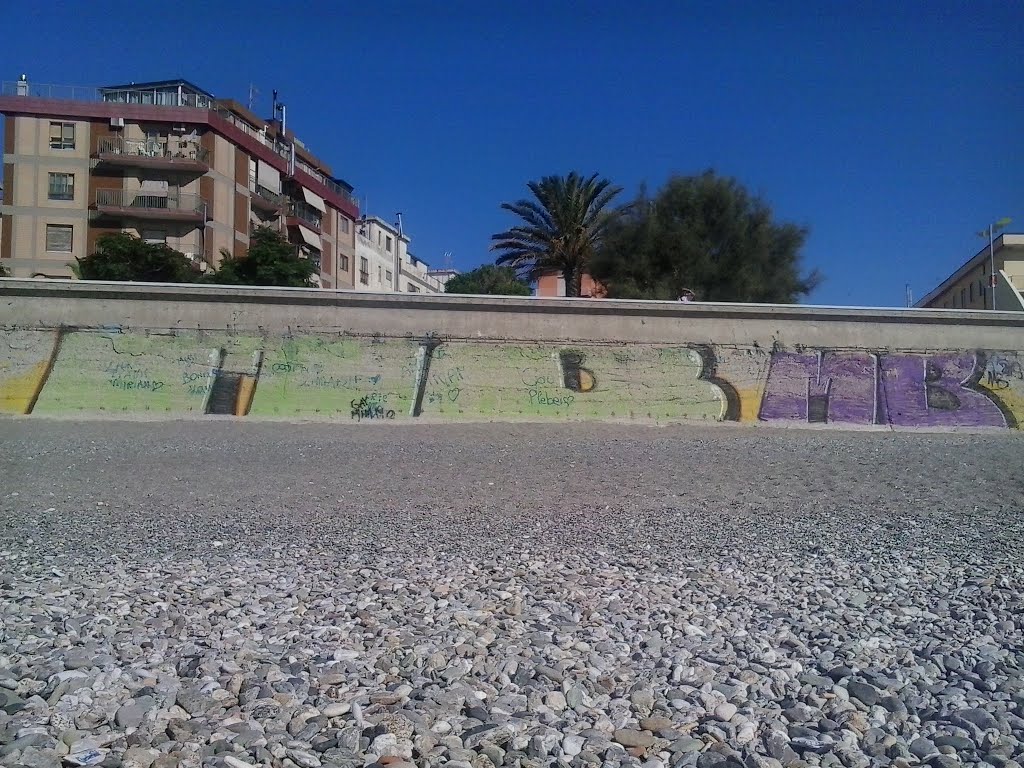 Graffiti in Catanzaro by Nicholas Frisardi