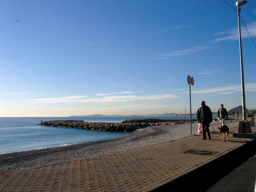 Boulevard de la Plage by antenna