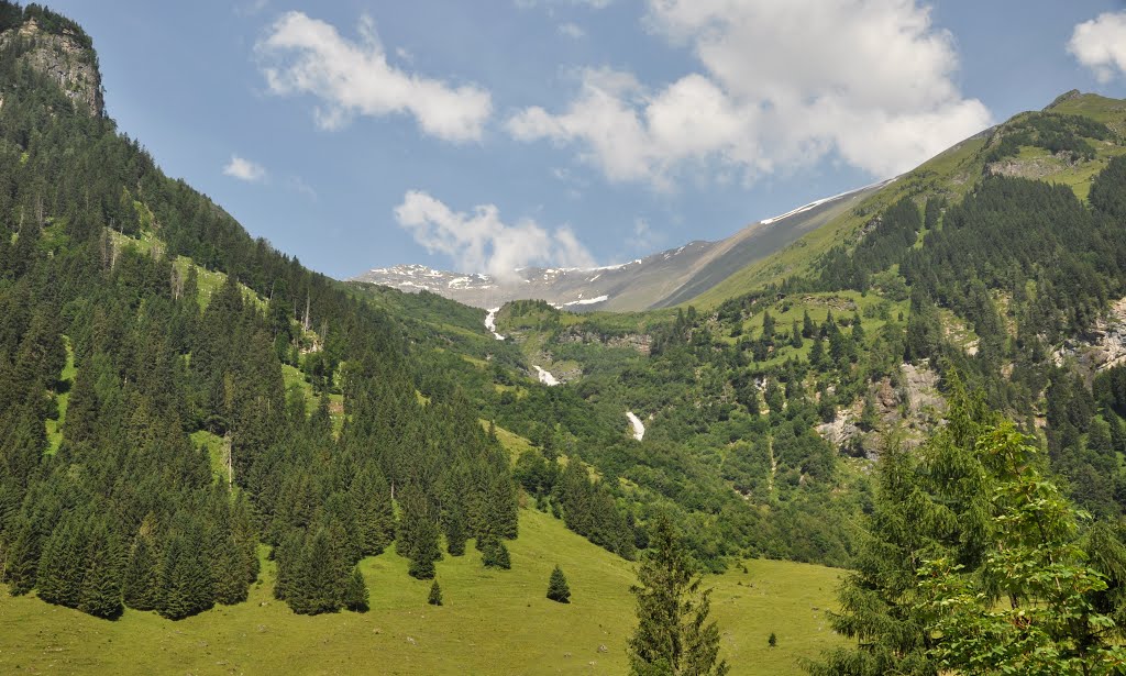 AT - Großglockner Hochalpenstraße - Walcherbach by Petr Bozek